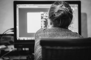 Organizaciones – Personas, En Crisis – Post Crisis